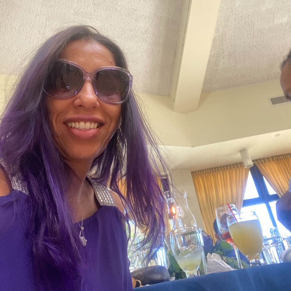 Meet your Posher, Kovadis